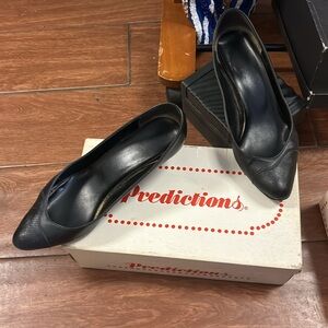Vintage Predictions  “Fortune” Heels Size 7.5